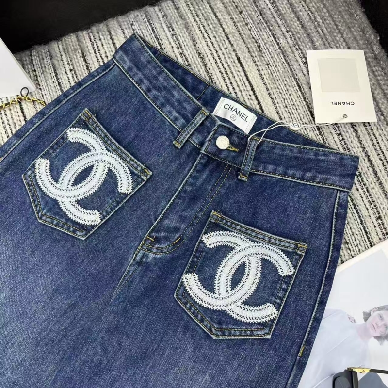 Ch**el jeans